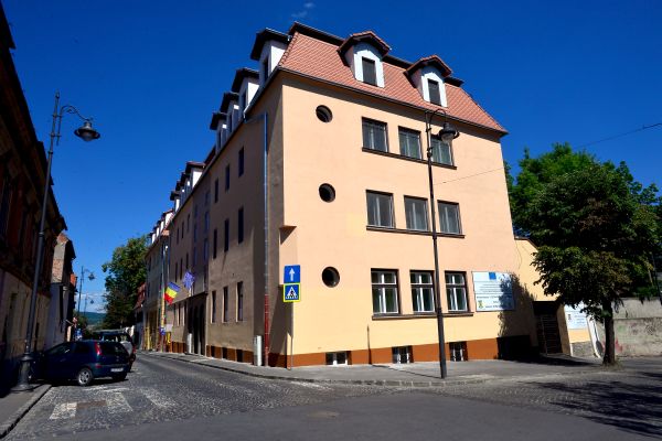 Sibiul are un centru pediatric de zece milioane de euro. Dar n-are medici