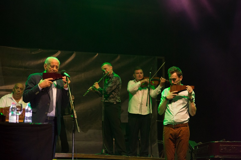 Povestea Naiului s-a incheiat in aplauzele a mii de spectatori