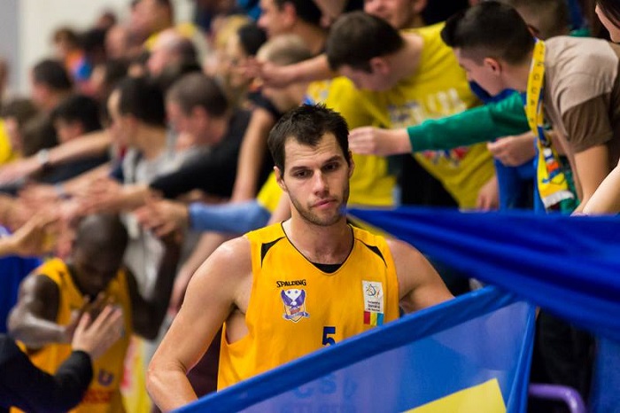 Milos Bojovic, fostul capitan de la CSU si cel mai bun marcator al echipei din ultimele doua sezoane, a revenit in Romania