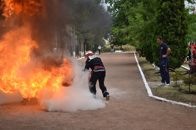 Echipa ISU Sibiu castigatoarea etapei zonale a Concursurilor Serviciilor Profesioniste pentru Situatii de Urgenta