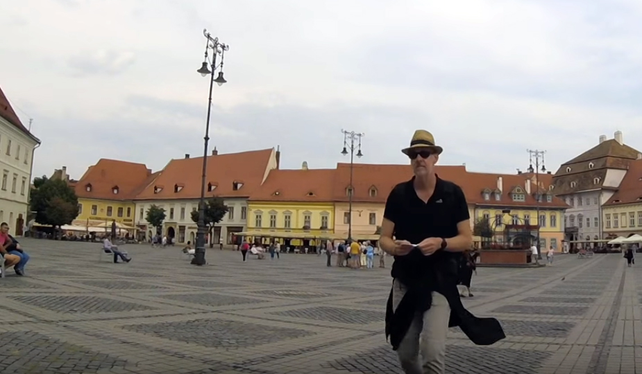 Blogger american: Ciorba de burtă de la Kon Tiki, cea mai bună din lume | Video