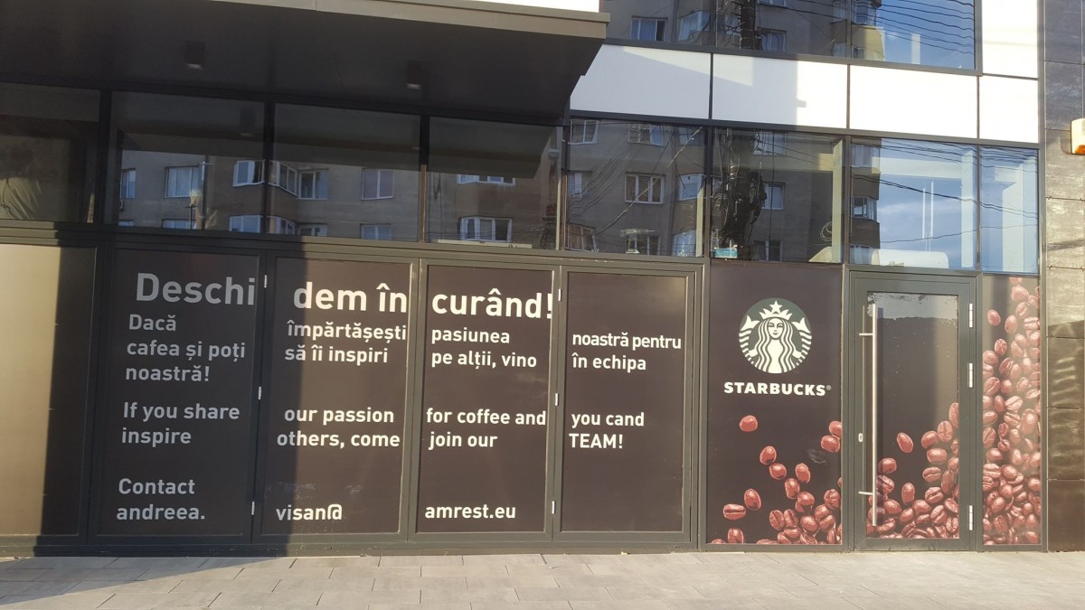 FOTO-Starbucks se extinde la Sibiu și deschide o nouă cafenea