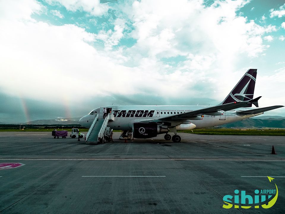 Tarom a schimbat programul zborurilor către București. Orar nou mult mai convenabil