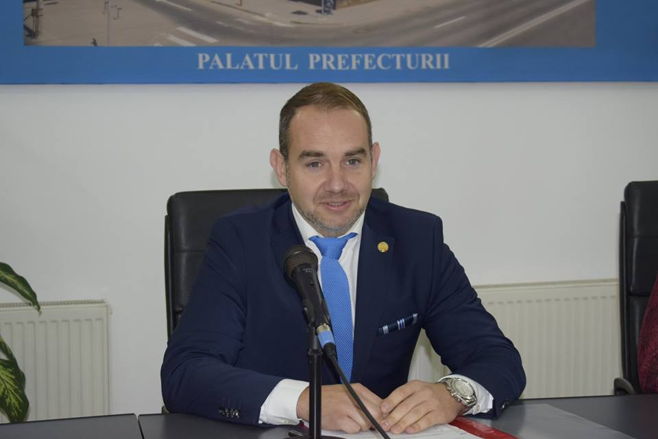 Interviu cu Horațiu Marin, subprefectul județului: Suntem aici 24 de ore din 24