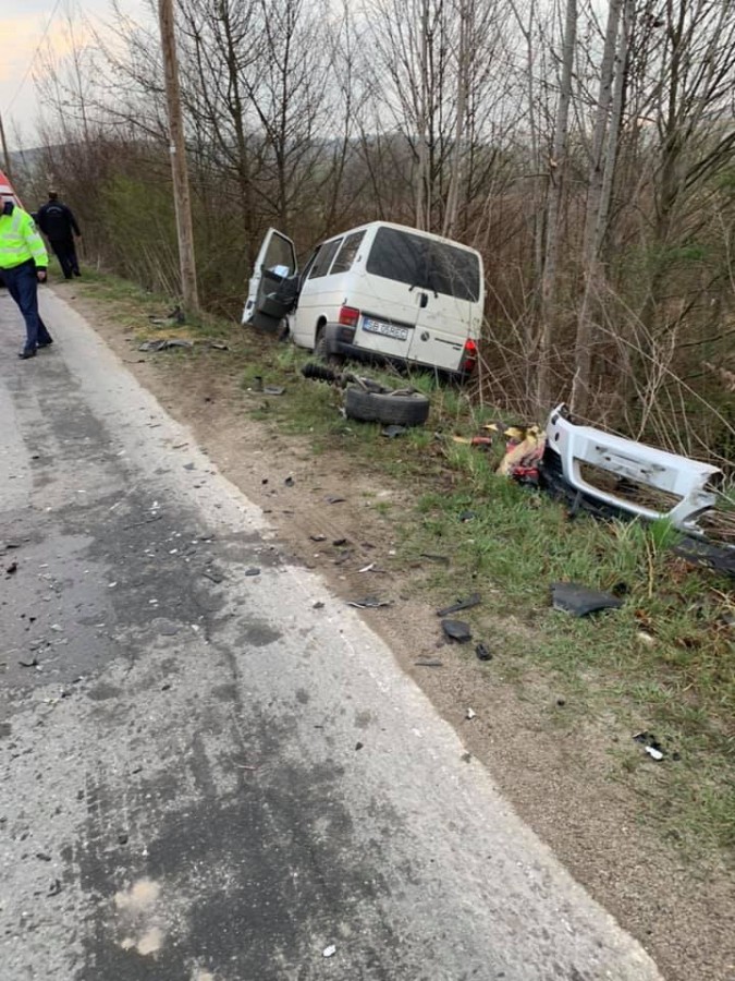 Accident cu trei răniți, la intrarea în Marpod