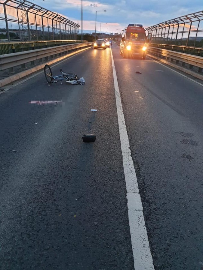 BMW-ul care a lovit mortal un om, condus de o tânără de 27 de ani. Nu avea permis