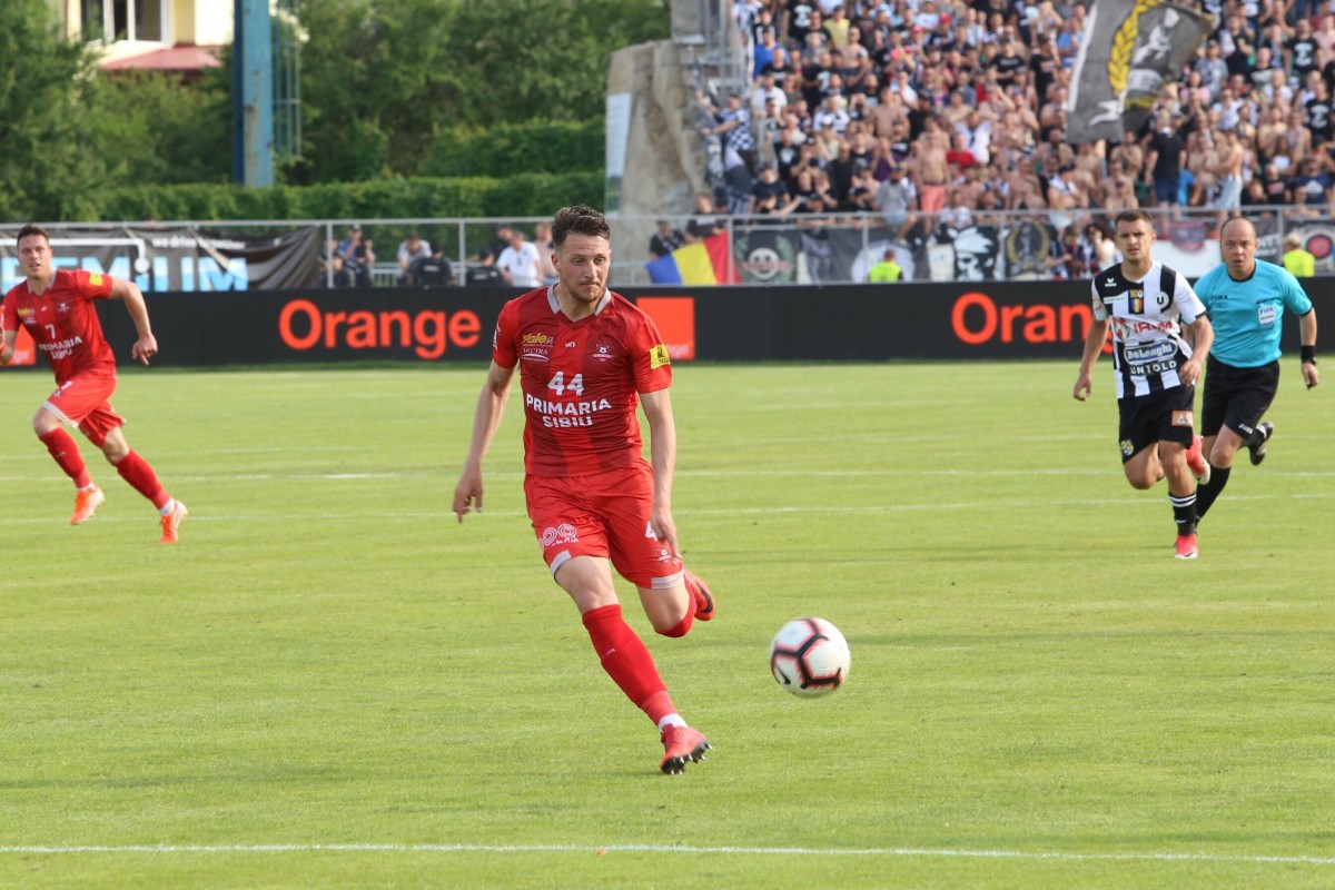 FC Hermannstadt câștigă barajul cu U Cluj și rămâne în Liga 1