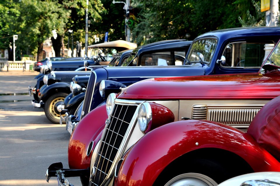 ,,Retroparada Toamnei” ajunge și la Sibiu