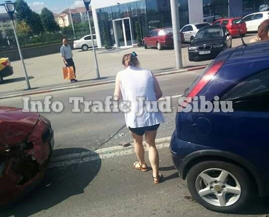 Accident ușor pe Alba Iulia, în zona trecerii de la Select