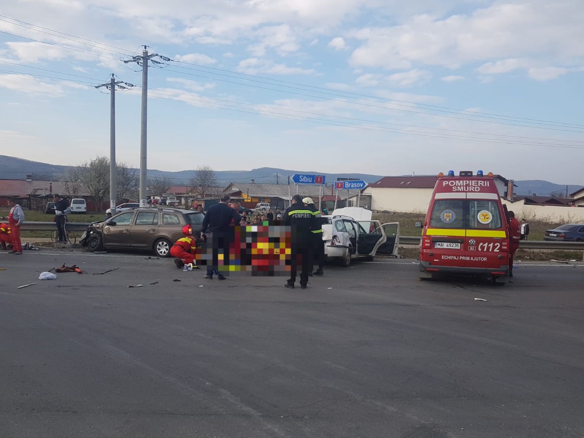 ACTUALIZARE: Șoferul lovit de un TIR la intersecția cu drumul ce duce spre Avrig a murit