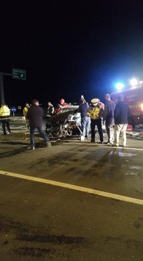 ACTUALIZARE Accident în dreptul dealerului Dacia. Un șofer a întors pe linie continuă