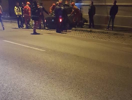 Accident grav azi-noapte pe Magheranului. Un mort și doi răniți grav