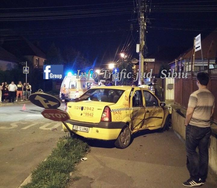 Actualizare : Patru victime au ajuns la spital. Accident grav la intersecția străzilor Goga și M. Sebastian. 