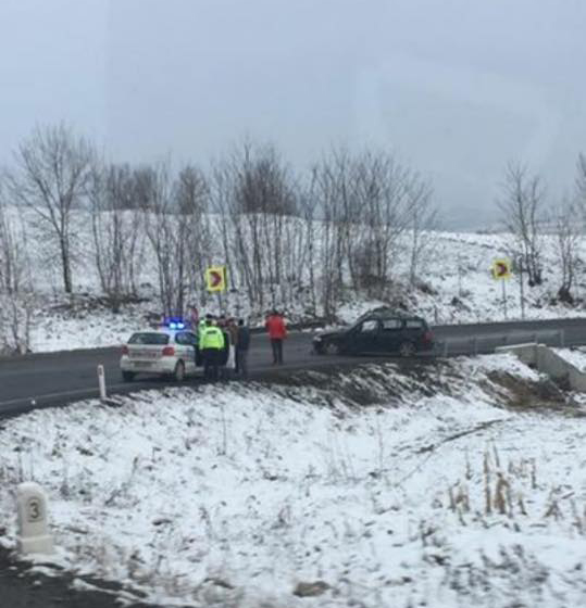 Accident în localitatea Ruși, din cauza vitezei