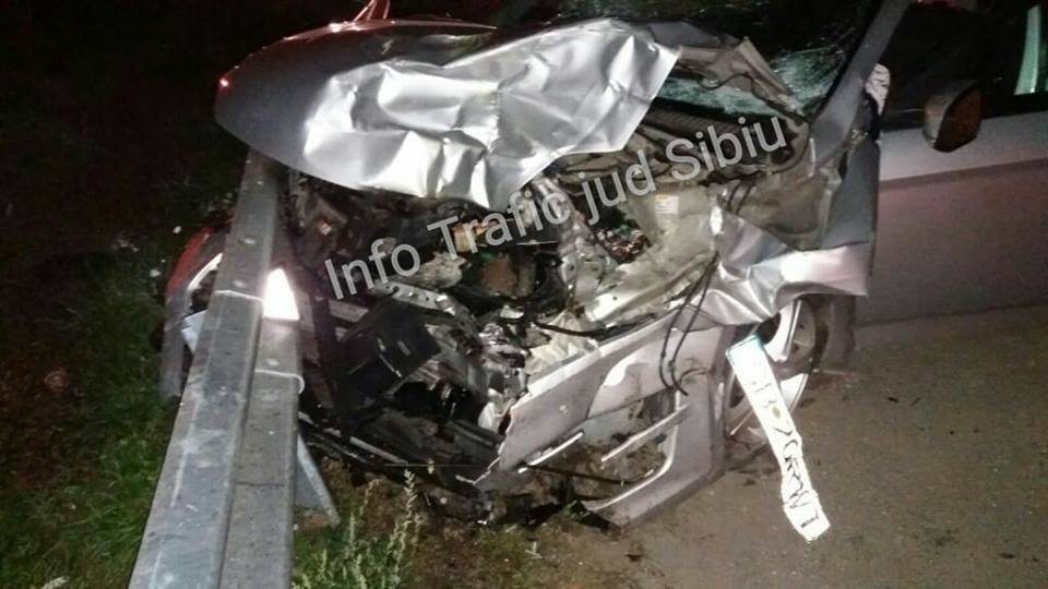 Foto video|Mamă și fiică de șase ani, rănite într-un accident pe DN 1, la Veștem