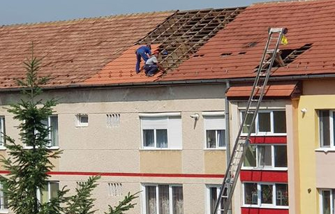 FOTO-Amendă uriașă. Muncitori ”incomodați” de echipamentul de protecție