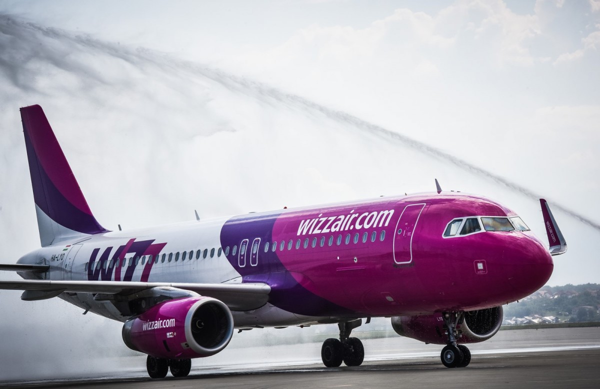 Zborul Wizz Air spre Londra a fost anulat. O pasăre a lovit un motor