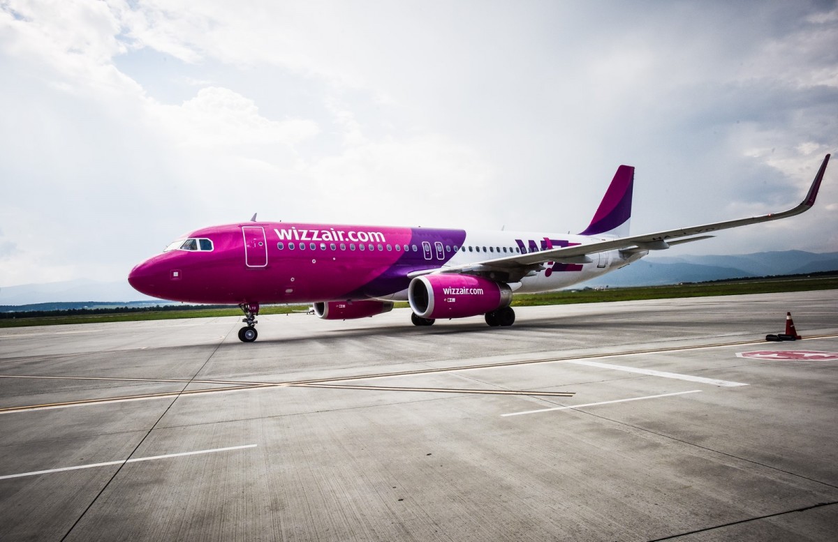 Wizz Air îşi mută toate cursele aeriene de la Târgu Mureş la Cluj-Napoca, din cauza unor probleme la pistă