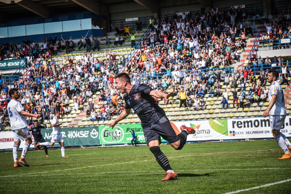 Noutăți de pe șantier. Cum evoluează lucrările la stadionul municipal