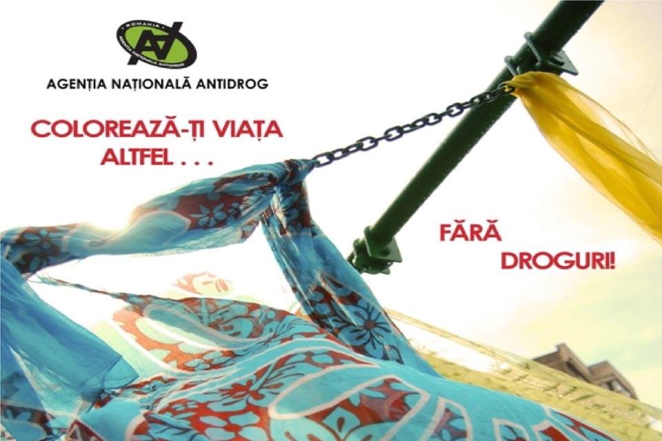 Concurs pentru elevii sibieni: „Colorează-ţi viaţa altfel... fără droguri!”