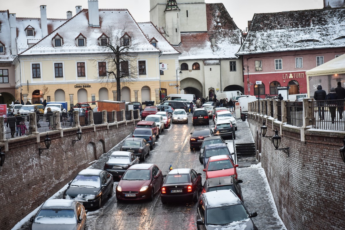 Din vară vom avea noua taxă auto. Între 50 și 3.000 de euro, în funcție de norma de poluare