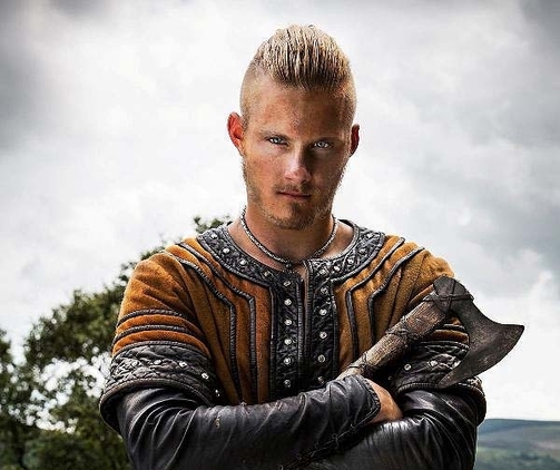 Un star din serialul ”Vikingii” vine la Transilvania Comic Con