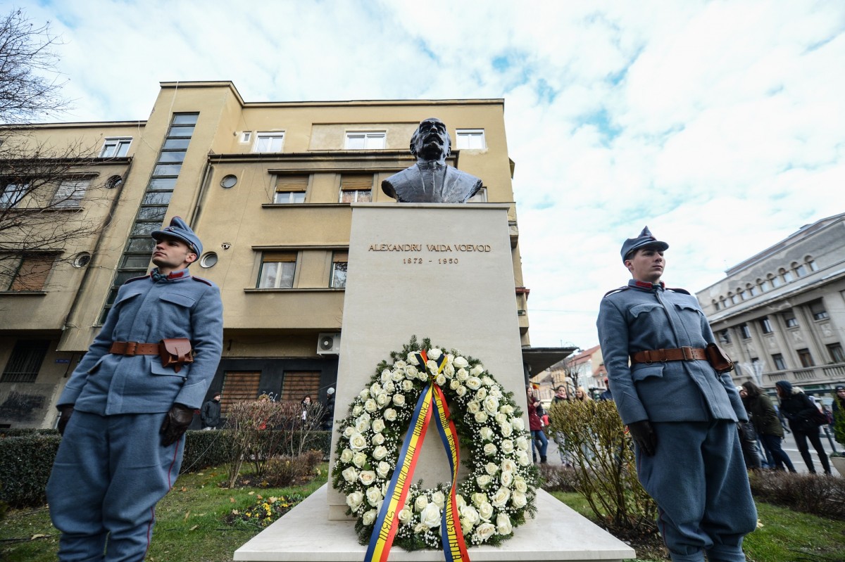 Bustul lui Alexandru Vaida Voevod, dezvelit în parcul Astra (CP)