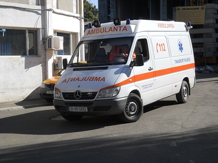 Accident pe Calea Dumbrăvii, cu un rănit. Vinovat, un tânăr de 20 de ani, neatent