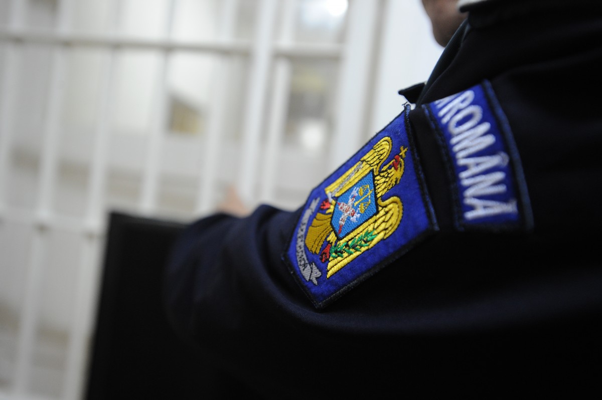 A furat bunuri în valoare de 1.000 lei, dar a fost prins de polițiști în scurt timp