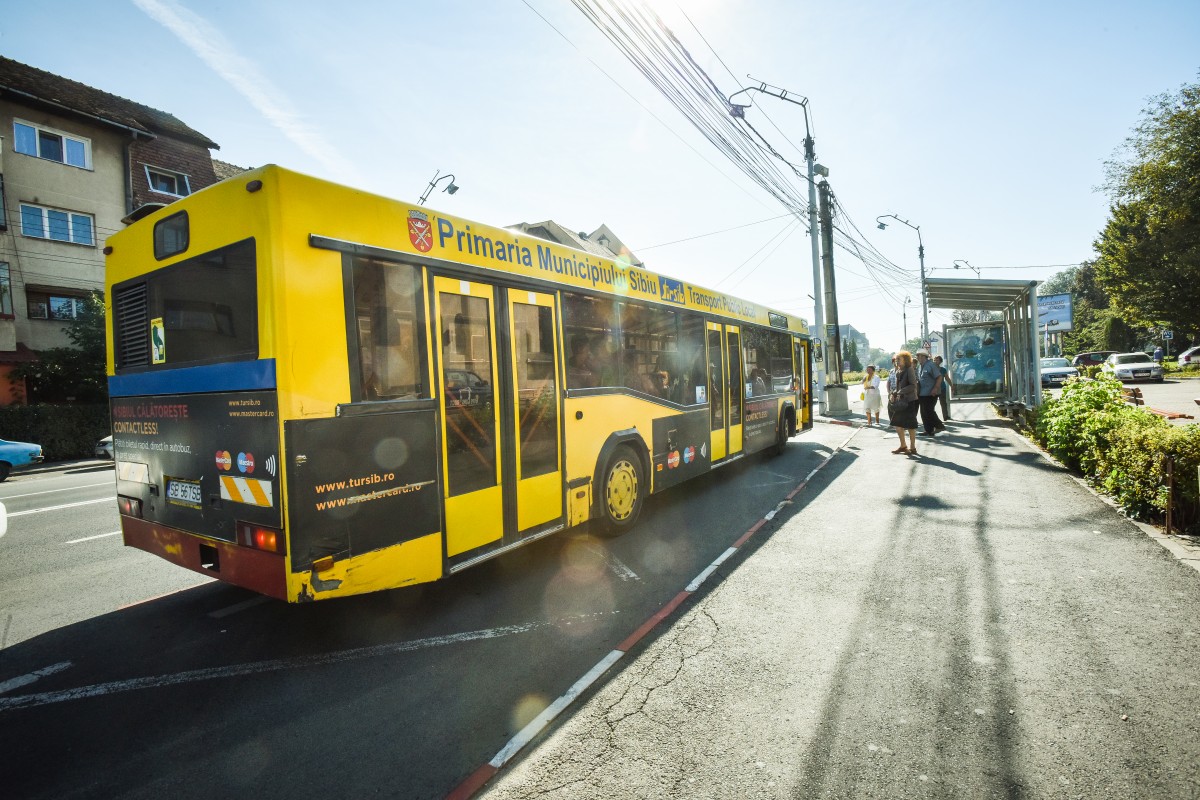 Studenții ULBS și elevii au tarife speciale la transportul local în comun