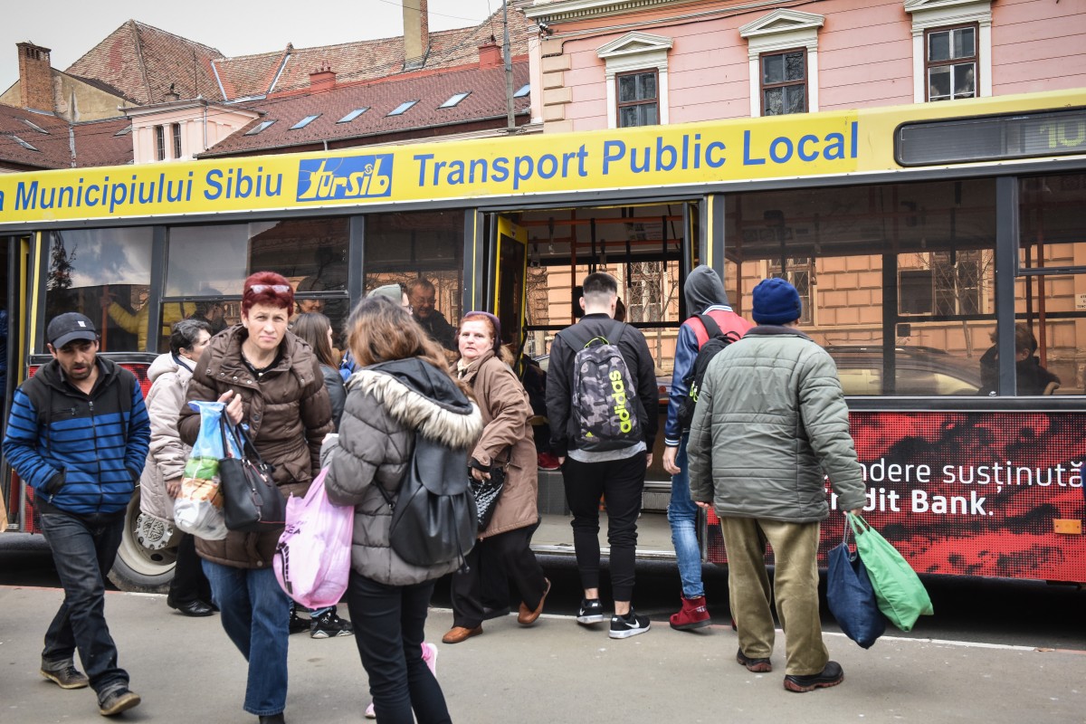 Începe înnoirea flotei de autobuze Tursib (CP)