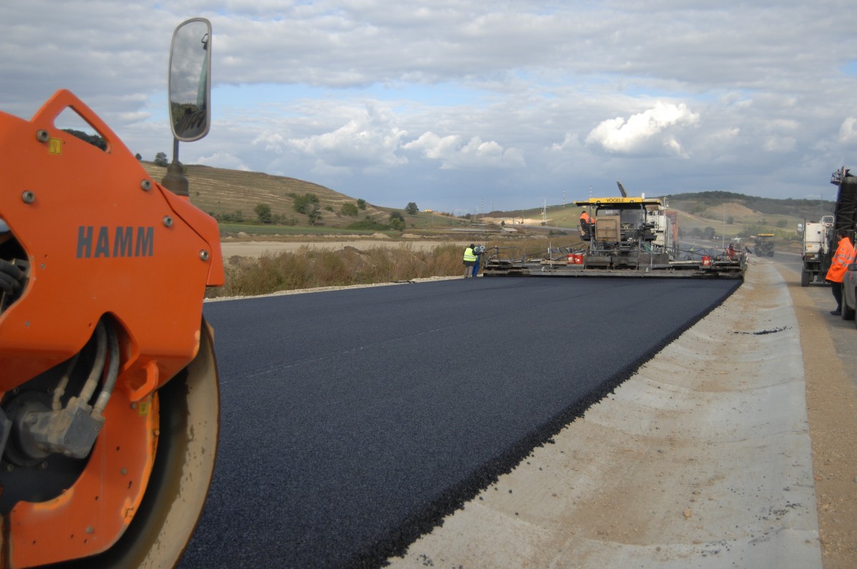 Autostrada Transilvania: Încă 3 tronsoane, de 56 de km, în linie dreaptă