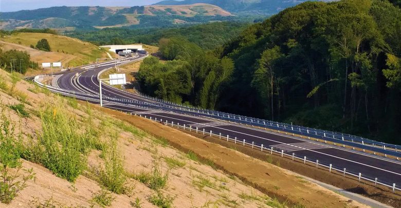 În 12 august se deschide autostrada spre Vest. Mai rămân 8 kilometri