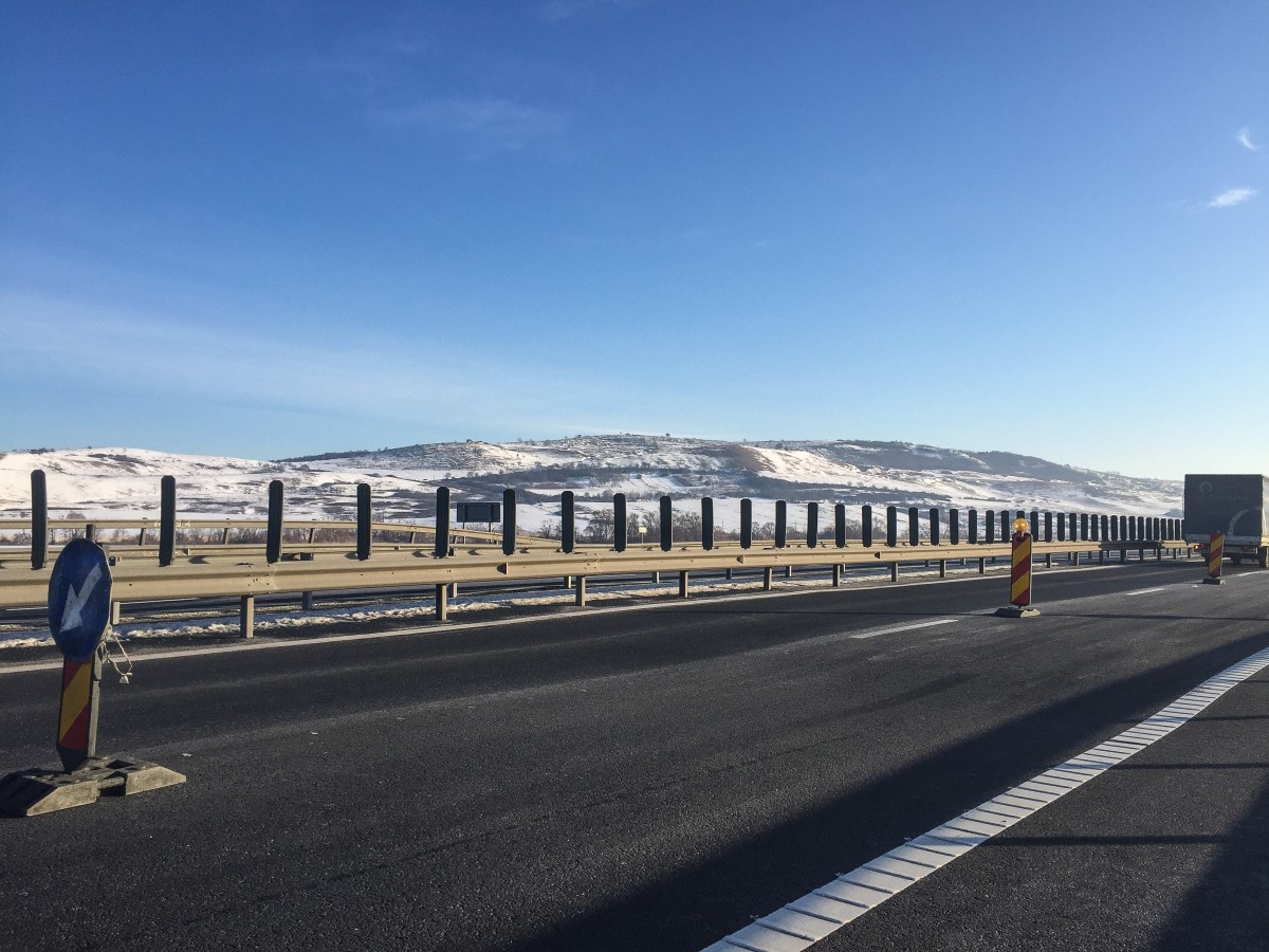 VIDEO REPARAŢII Restricția de pe autostradă a fost ridicată. Deocamdată