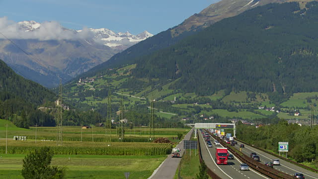 Aproape istoric. CNAIR anunță constructorul primilor 13 km din autostrada Sibiu – Pitești