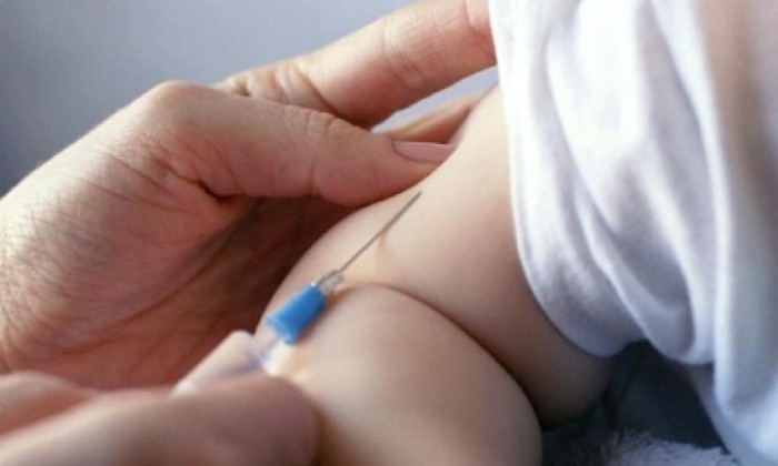 16 cazuri noi de rujeolă într-o săptămână, la copii sub 6 ani