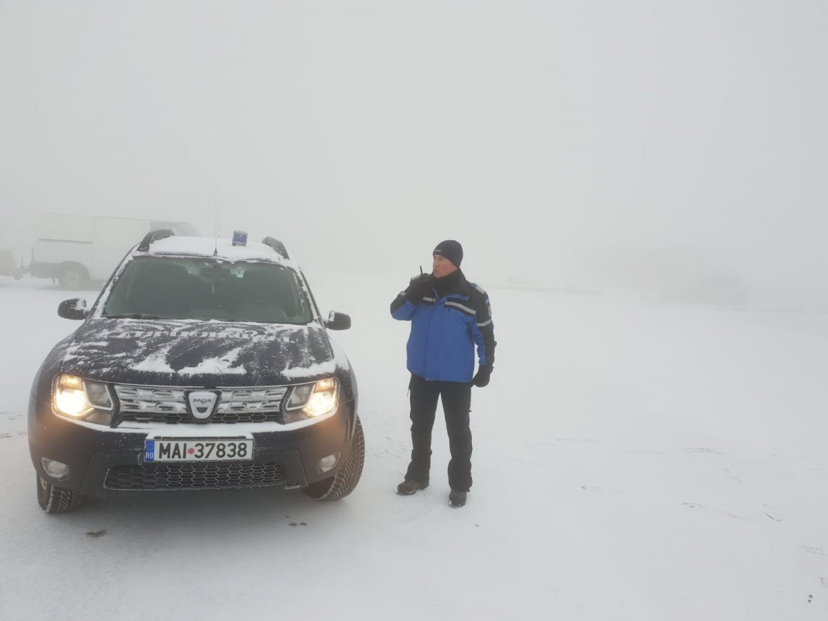 Jandarmii montani către turiști: înainte de a urca pe munte, verificați prognoza meteo