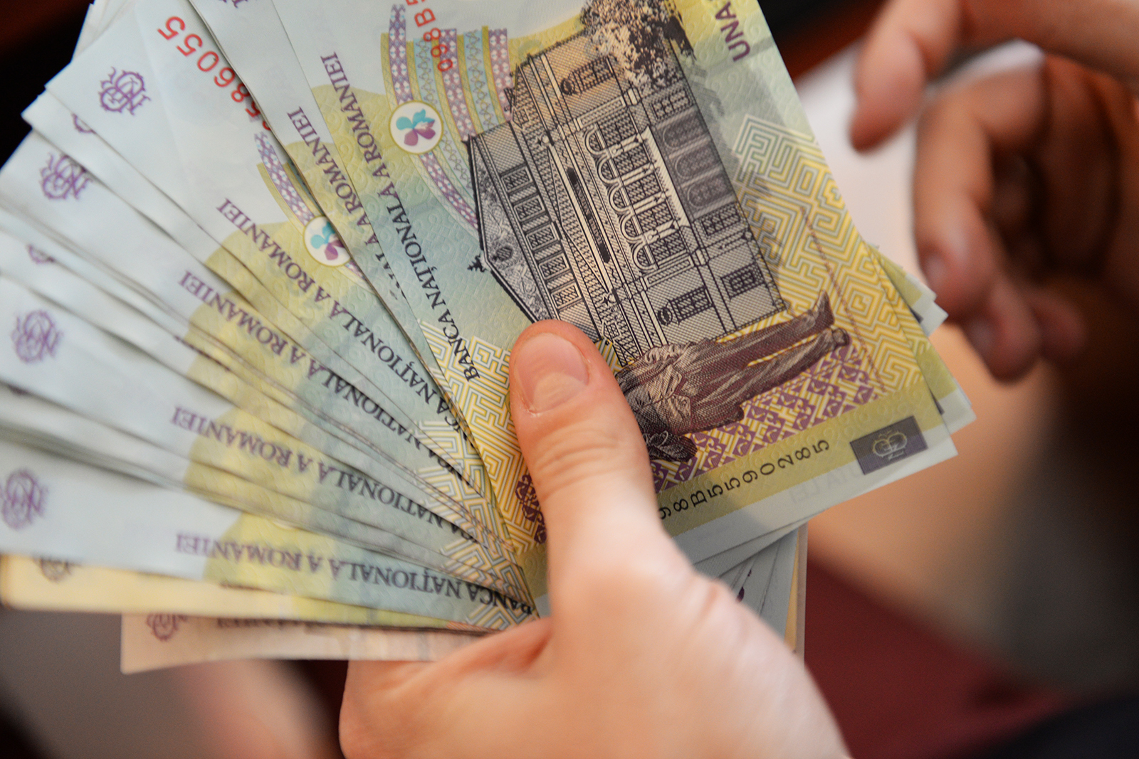 Peste un milion de lei pentru pensionarii sibieni, de la Casa de Ajutor Reciproc