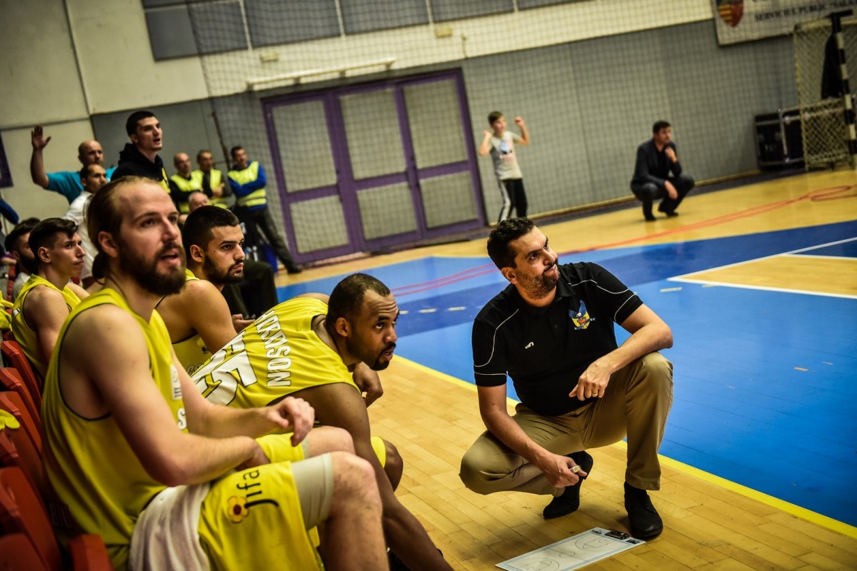 Fleșeriu face calculele, înaintea partidei cu Craiova: “Aș prefera sӑ intrӑm în play-off de pe locul 4 sau 6”