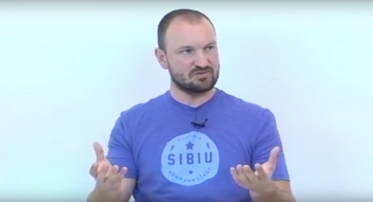 TSTV Adrian Bibu. Investiții la Sala Transilvania: tabelă, ecrane, vestiare