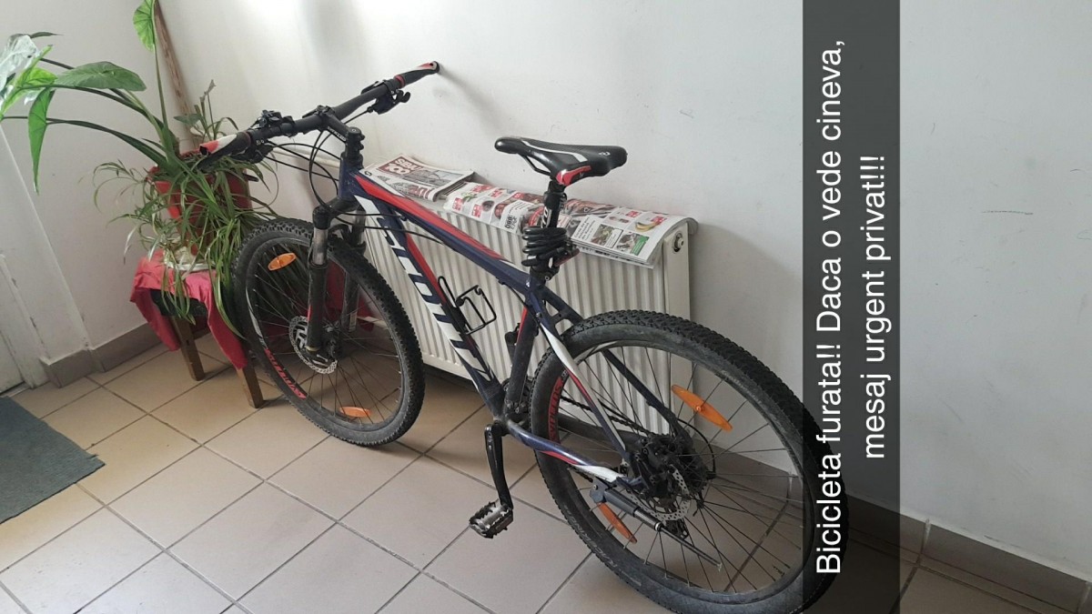 VIDEO-Bicicletă de 1500 de lei, furată din centrul istoric al Sibiului