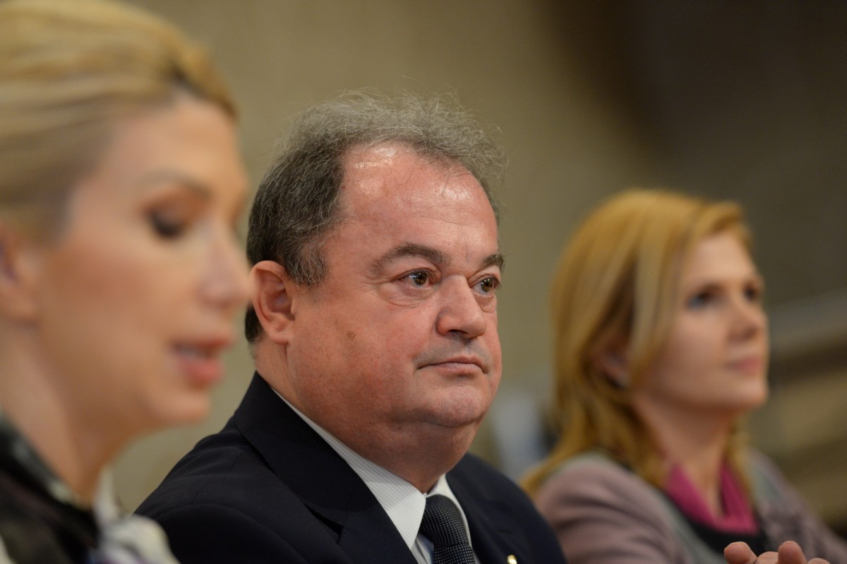 Lista PNL pentru europarlamentare: Blaga, Crin Antonescu, Mircea Hava