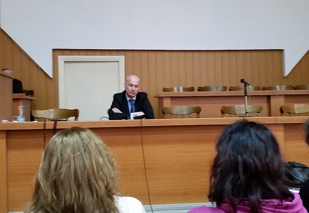 Viceguvernatorul BNR, la Sibiu: Programul Prima Casă funcţionează. Nu trebuie reparat dacă nu e stricat