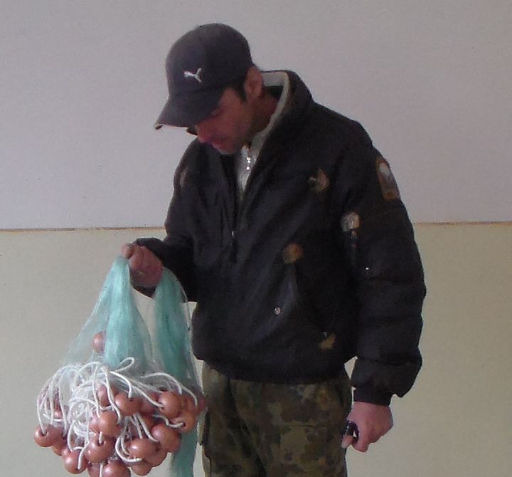 Dosar penal în Târgul Obor. Un pescar a cerut ajutorul Jandarmeriei