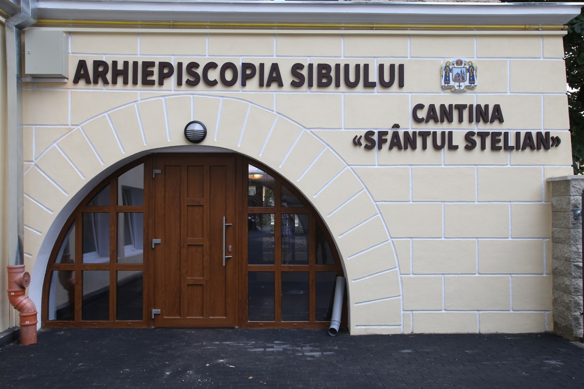 Arhiescopia Sibiului deschide o cantină în subsolul școlii nr 15