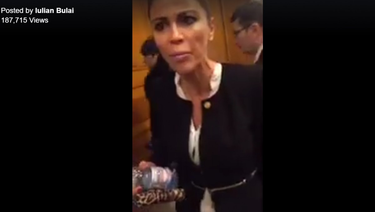 VIDEO. Cum reacționează parlamentarii PSD când sunt filmați de opoziție