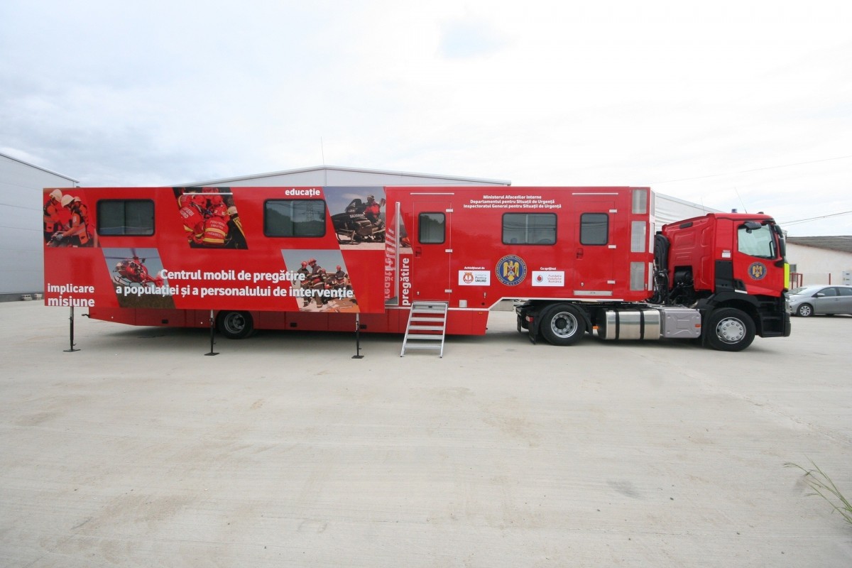 Sibienii pot face cursuri de prim-ajutor la Caravana SMURD