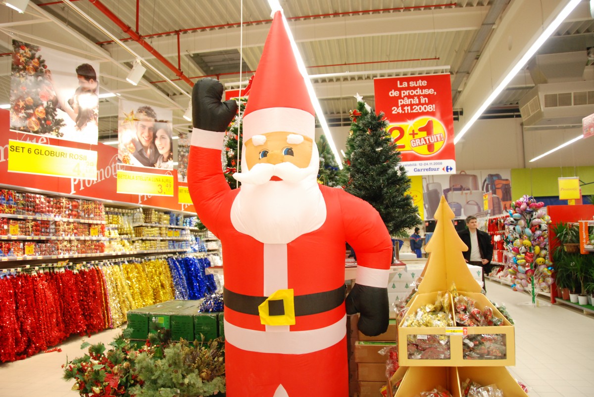 Programul marilor magazine din Sibiu în perioada sărbătorilor