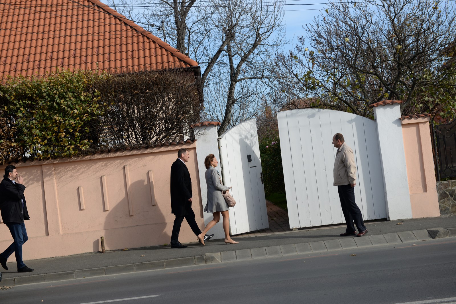 Administrația prezidențială plătește curent doar pentru SPP