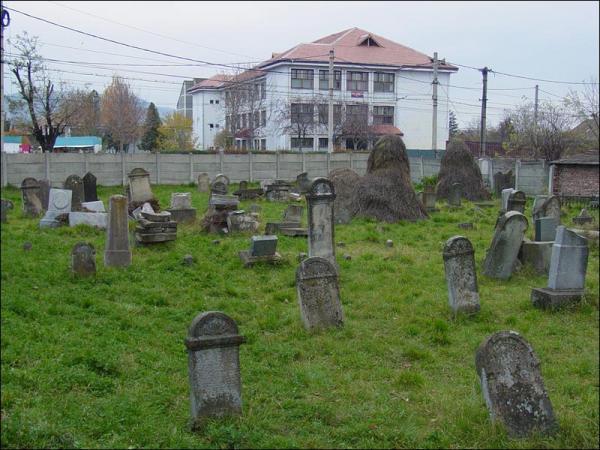 Monumente istorice noi în Sibiu: De la cimitirul municipal la sediul Prefecturii